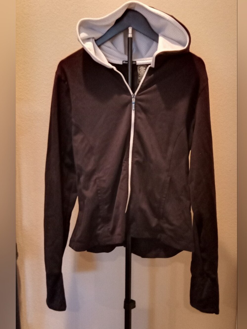 Columbia Elite Black Hoodie Jacket with White Lined Hood Women's Size L